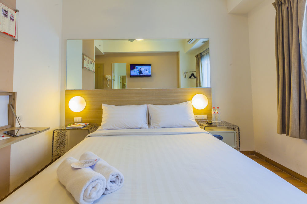 Monoloog Hotel Bekasi Dış mekan fotoğraf