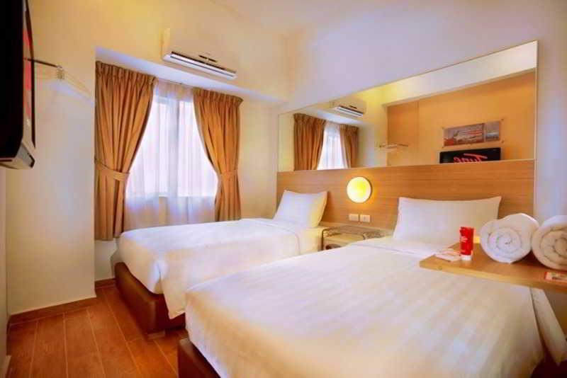 Monoloog Hotel Bekasi Dış mekan fotoğraf