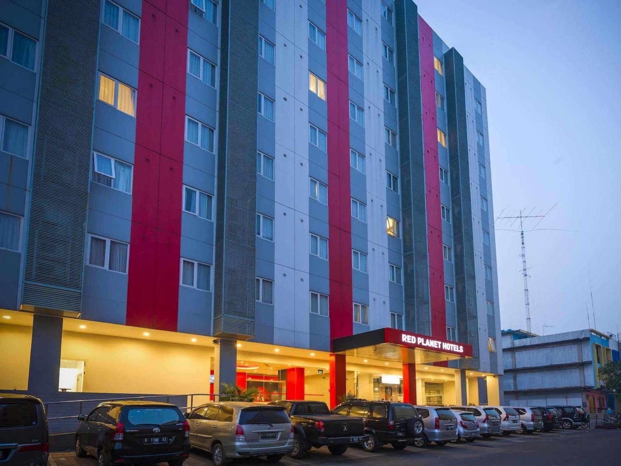 Monoloog Hotel Bekasi Dış mekan fotoğraf